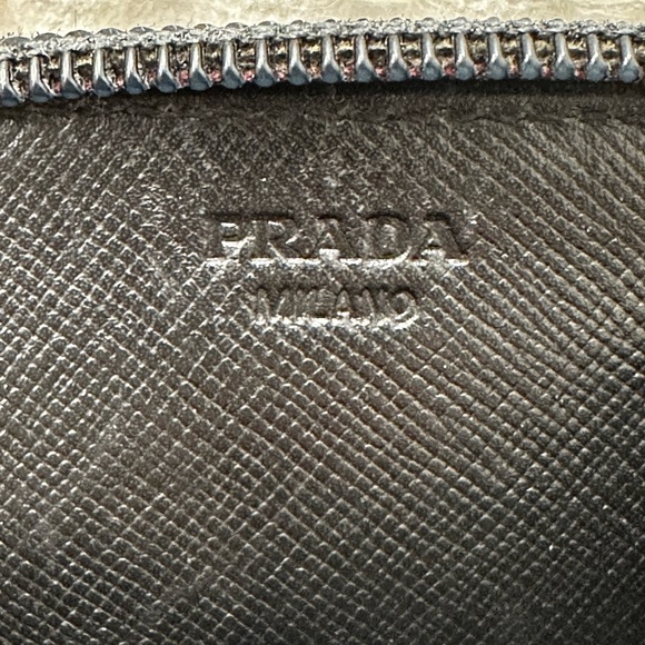 PRADA Zip Around Card Holder w/ Original Prada Card - Picture 7 of 11